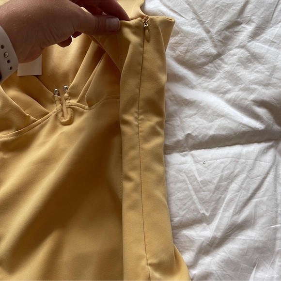 Zara Yellow Sleeveless Bodysuit - Picture 4 of 5